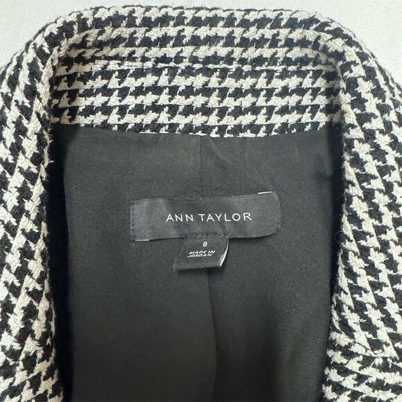 EUC Ann Taylor Women's Houndstooth Crop Blazer Jacket Size 8 Black - Picture 3 of 4